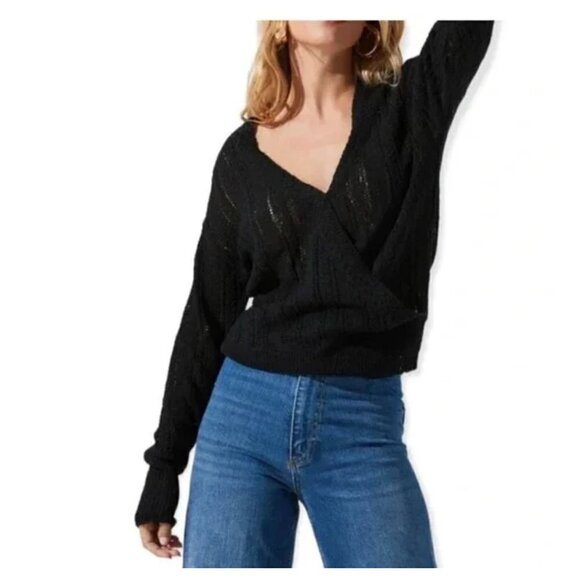 NEW ASTR L Faux Wrap V-neck Pointelle Knit Pullover Sweater Black NWT $79 - Picture 1 of 12